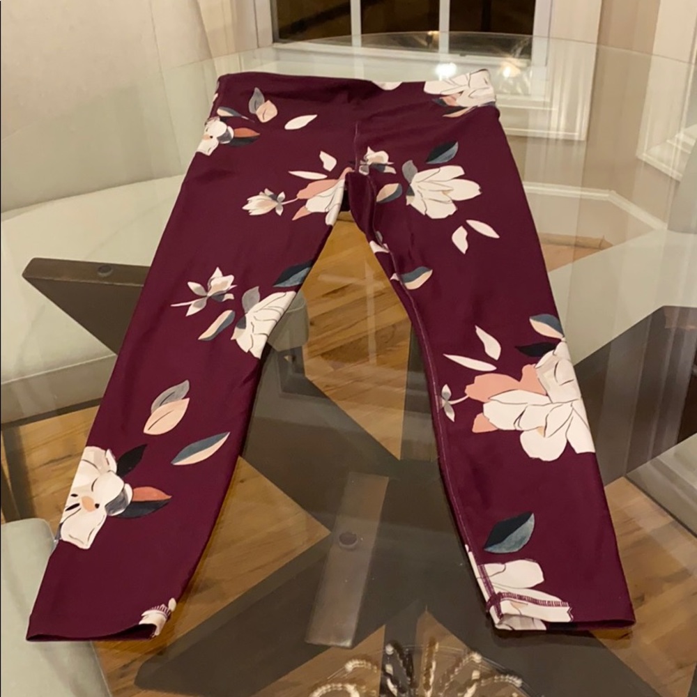 Athleta leggings size medium